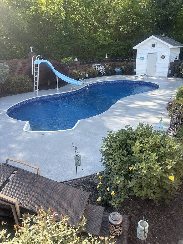 Resurfaced pool deck